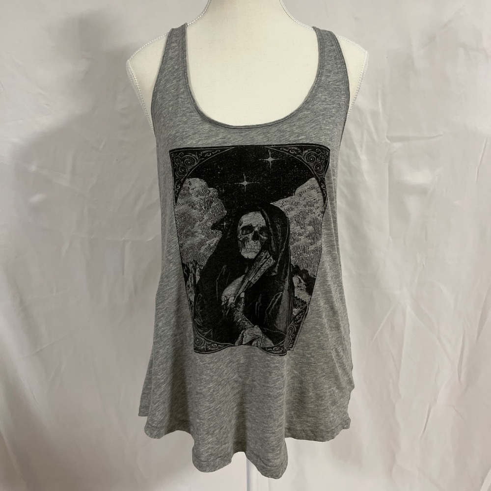 Aritzia talula racerback graphic tank size medium